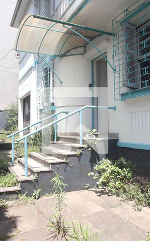 Casa à venda com 358m², 4 quartos e 5 vagasBoxes Garagem (06 vagas)