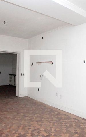 Casa à venda com 358m², 4 quartos e 5 vagasSala 3