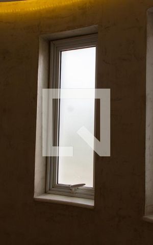 Casa de condomínio para alugar com 520m², 4 quartos e 6 vagasLavabo