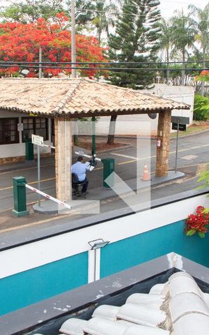 Casa de condomínio para alugar com 520m², 4 quartos e 6 vagasVista da Suíte 4