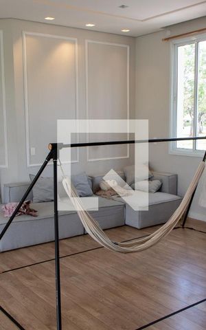 Casa de condomínio para alugar com 520m², 4 quartos e 6 vagasSala