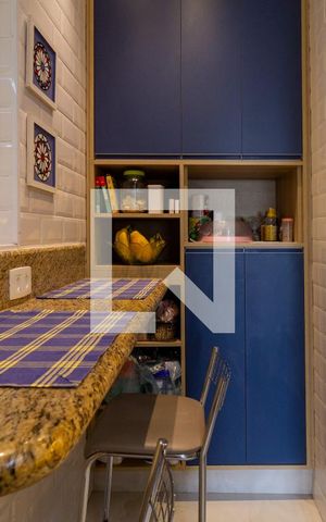 Apartamento à venda com 167m², 3 quartos e 2 vagas Apartamento à venda com 167m², 3 quartos e 2 vagasCozinha