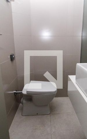 Apartamento à venda com 282m², 4 quartos e 3 vagas Apartamento à venda com 282m², 4 quartos e 3 vagasBanheiro 5
