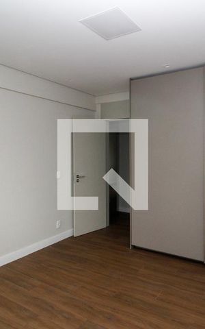 Apartamento à venda com 282m², 4 quartos e 3 vagas Apartamento à venda com 282m², 4 quartos e 3 vagasQuarto 1