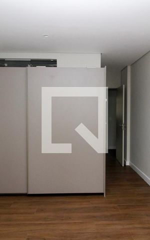 Apartamento à venda com 282m², 4 quartos e 3 vagas Apartamento à venda com 282m², 4 quartos e 3 vagasQuarto 2