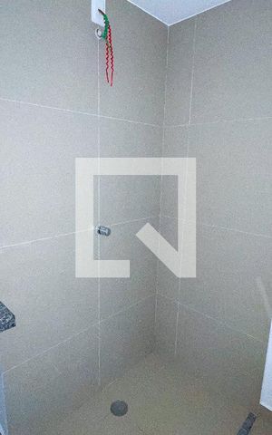 Studio à venda com 25m², 1 quarto e sem vaga Studio à venda com 25m², 1 quarto e sem vagaBanheiro