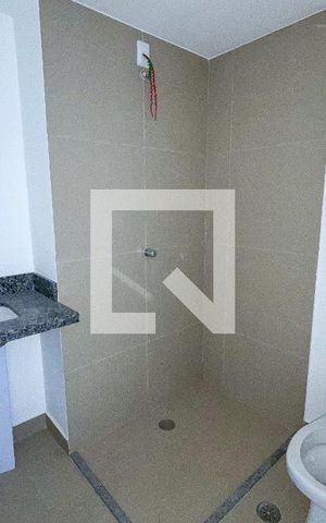 Studio à venda com 25m², 1 quarto e sem vaga Studio à venda com 25m², 1 quarto e sem vagaBanheiro