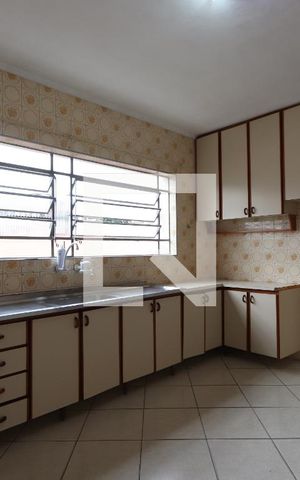Casa à venda com 181m², 4 quartos e 2 vagasCozinha - Casa 2