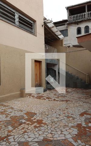 Casa à venda com 181m², 4 quartos e 2 vagasQuintal