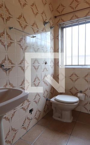 Casa à venda com 181m², 4 quartos e 2 vagasBanheiro Social - Casa 2