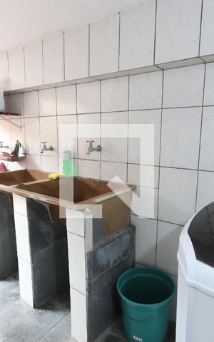 Casa à venda com 181m², 4 quartos e 2 vagasLavanderia