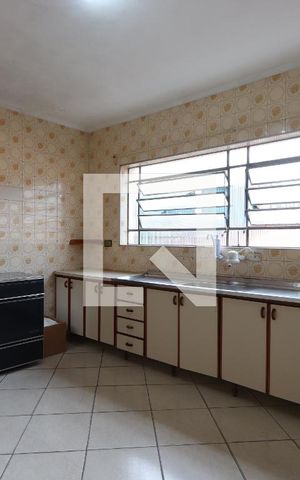 Casa à venda com 181m², 4 quartos e 2 vagasCozinha - Casa 2