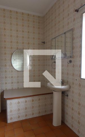 Casa à venda com 181m², 4 quartos e 2 vagasBanheiro da Suíte - Casa 2