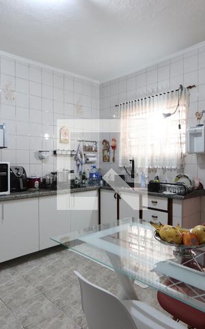 Casa à venda com 181m², 4 quartos e 2 vagasCozinha - Casa 1