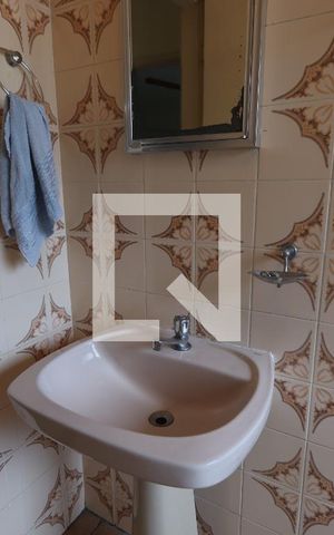 Casa à venda com 181m², 4 quartos e 2 vagasBanheiro Social - Casa 2