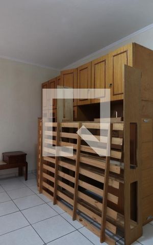 Casa à venda com 181m², 4 quartos e 2 vagasSuíte - Casa 2