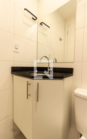 Apartamento para alugar com 28m², 1 quarto e sem vaga Apartamento para alugar com 28m², 1 quarto e sem vagaBanheiro