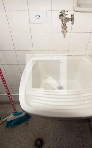 Apartamento para alugar com 42m², 1 quarto e sem vaga Apartamento para alugar com 42m², 1 quarto e sem vagaÁrea de Serviço