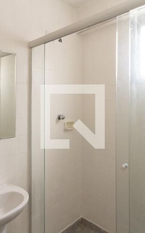 Apartamento para alugar com 42m², 1 quarto e sem vaga Apartamento para alugar com 42m², 1 quarto e sem vagaBanheiro