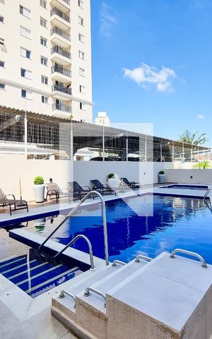 Apartamento para alugar com 72m², 3 quartos e 2 vagas Apartamento para alugar com 72m², 3 quartos e 2 vagasÁrea comum - Piscina