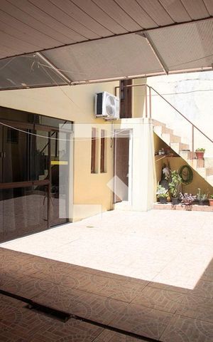 Casa à venda com 180m², 5 quartos e 5 vagasPátio