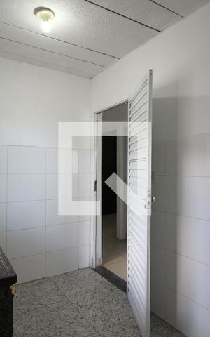 Casa para alugar com 60m², 2 quartos e 1 vagaCozinha