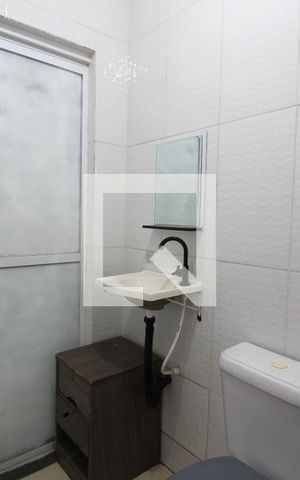 Casa para alugar com 60m², 2 quartos e 1 vagaBanheiro Social