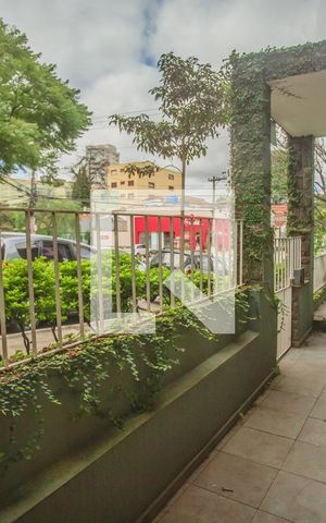 Casa para alugar com 145m², 3 quartos e 2 vagas Casa para alugar com 145m², 3 quartos e 2 vagasEntrada