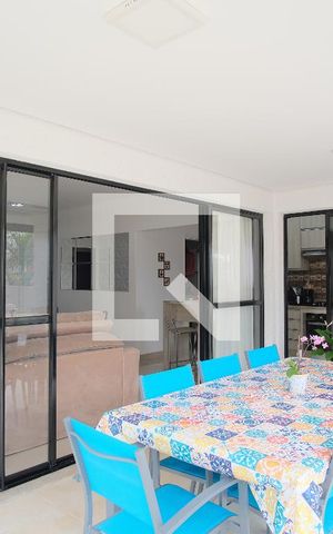 Apartamento à venda com 210m², 3 quartos e 2 vagasVaranda