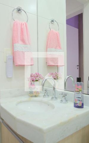 Apartamento à venda com 210m², 3 quartos e 2 vagasBanheiro Social