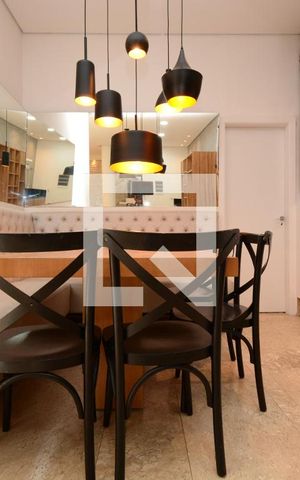 Casa de condomínio à venda com 300m², 4 quartos e 4 vagasSala de Jantar