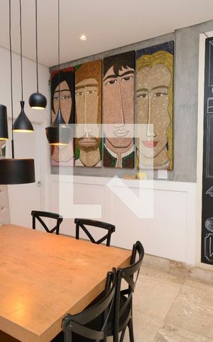 Casa de condomínio à venda com 300m², 4 quartos e 4 vagasSala de Jantar