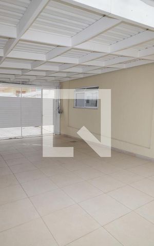 Casa de condomínio à venda com 300m², 4 quartos e 4 vagasGaragem