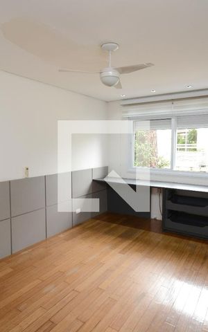Casa de condomínio à venda com 300m², 4 quartos e 4 vagasSuíte 3