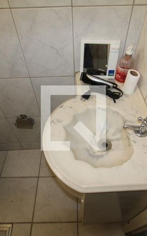 Casa à venda com 400m², 4 quartos e sem vagaBanheiro 2