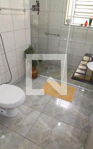 Casa à venda com 400m², 4 quartos e sem vagaBanheiro 1
