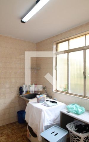 Casa à venda com 400m², 4 quartos e sem vagaÁrea de Serviço
