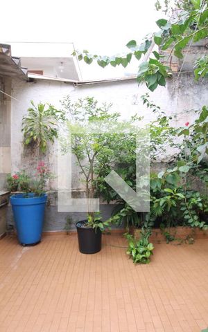 Casa à venda com 400m², 4 quartos e sem vagaQuintal