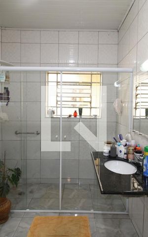 Casa à venda com 400m², 4 quartos e sem vagaBanheiro 1