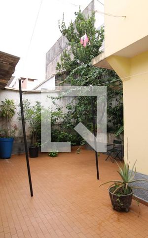 Casa à venda com 400m², 4 quartos e sem vagaQuintal