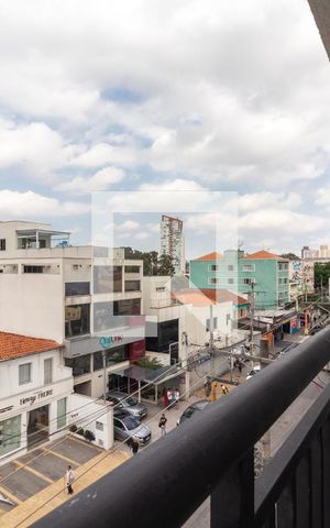 Apartamento à venda com 28m², 1 quarto e sem vagaVaranda e Área de Serviço