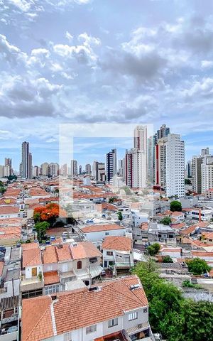 Apartamento para alugar com 176m², 2 quartos e 3 vagasÁrea de Serviço vista