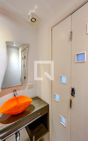 Apartamento para alugar com 176m², 2 quartos e 3 vagasLavabo