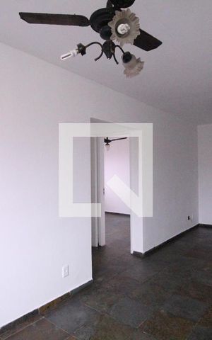 Apartamento à venda com 57m², 2 quartos e 1 vagaSala