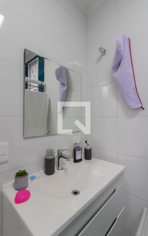 Casa à venda com 300m², 4 quartos e 2 vagas Casa à venda com 300m², 4 quartos e 2 vagasBanheiro da Suíte 2
