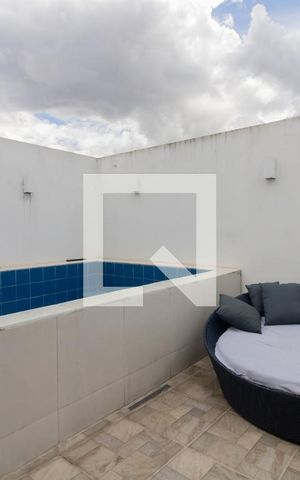 Casa à venda com 300m², 4 quartos e 2 vagas Casa à venda com 300m², 4 quartos e 2 vagasÁrea Externa