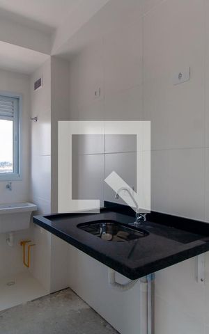Apartamento à venda com 37m², 2 quartos e sem vaga Apartamento à venda com 37m², 2 quartos e sem vagaCozinha