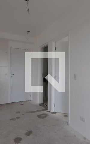 Apartamento à venda com 37m², 2 quartos e sem vagaSala