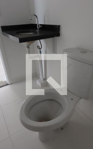Apartamento à venda com 37m², 2 quartos e sem vagaBanheiro