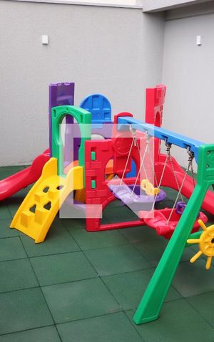 Apartamento à venda com 37m², 2 quartos e sem vagaÁrea comum - Playground
